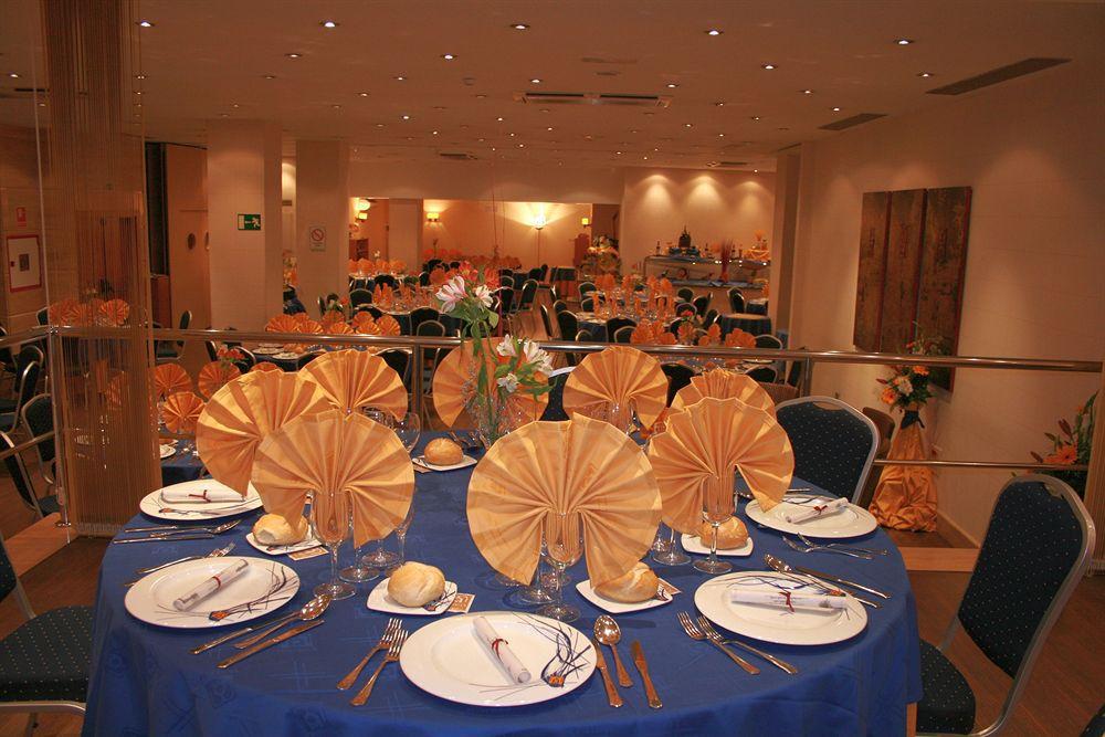 Hotel Occidental Granada Servizi foto